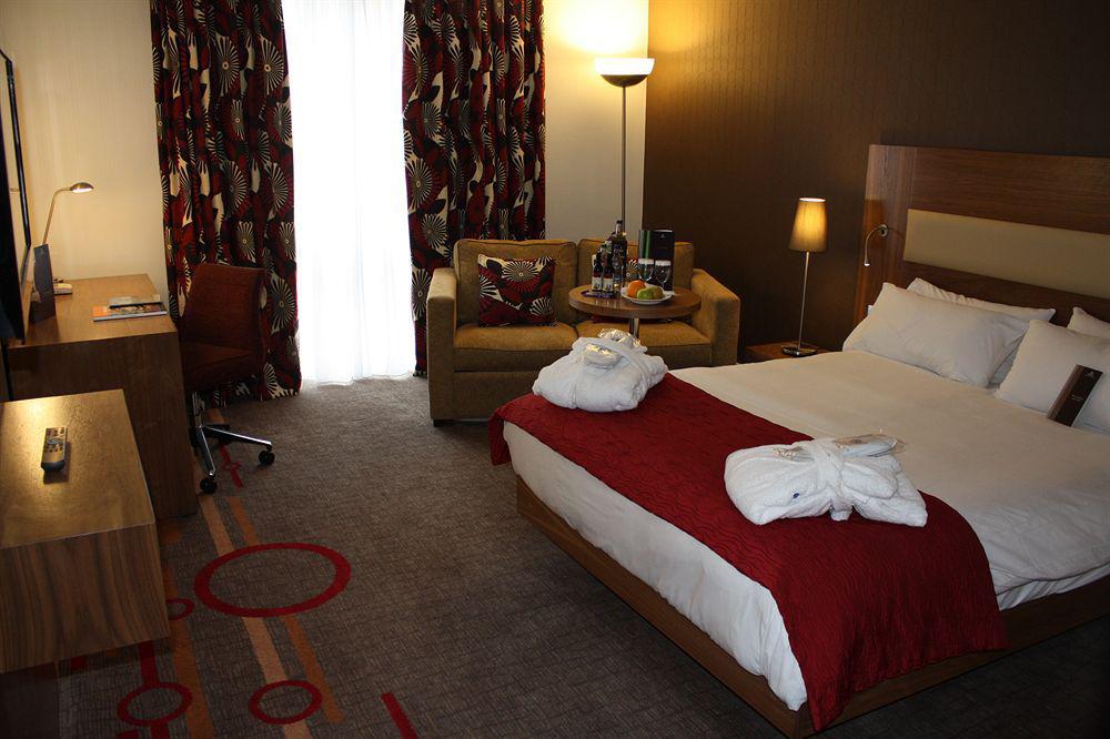 Bromsgrove Hotel And Spa Eksteriør billede